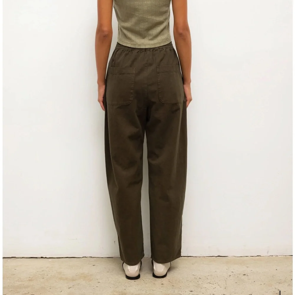 Leset Chloe Barrel Pant in Dark Olive - Picture 5 of 6